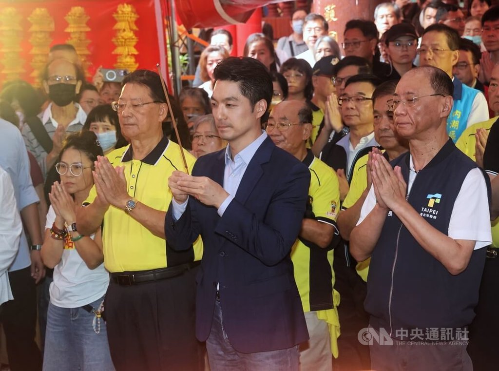 蔣萬安出席中元普度祈安祭典（1）