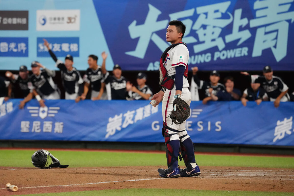 U18亞青黃世堯腳踝受傷休兵 比分拉開野手二刀準備 U18亞青黃世堯腳踝受傷休兵 比分拉開野手二刀準備
