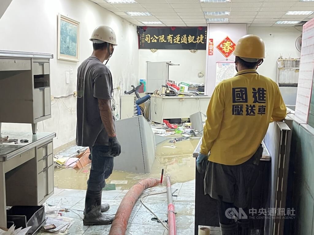 北市工地損鄰屋內塌陷　緊急灌漿回填