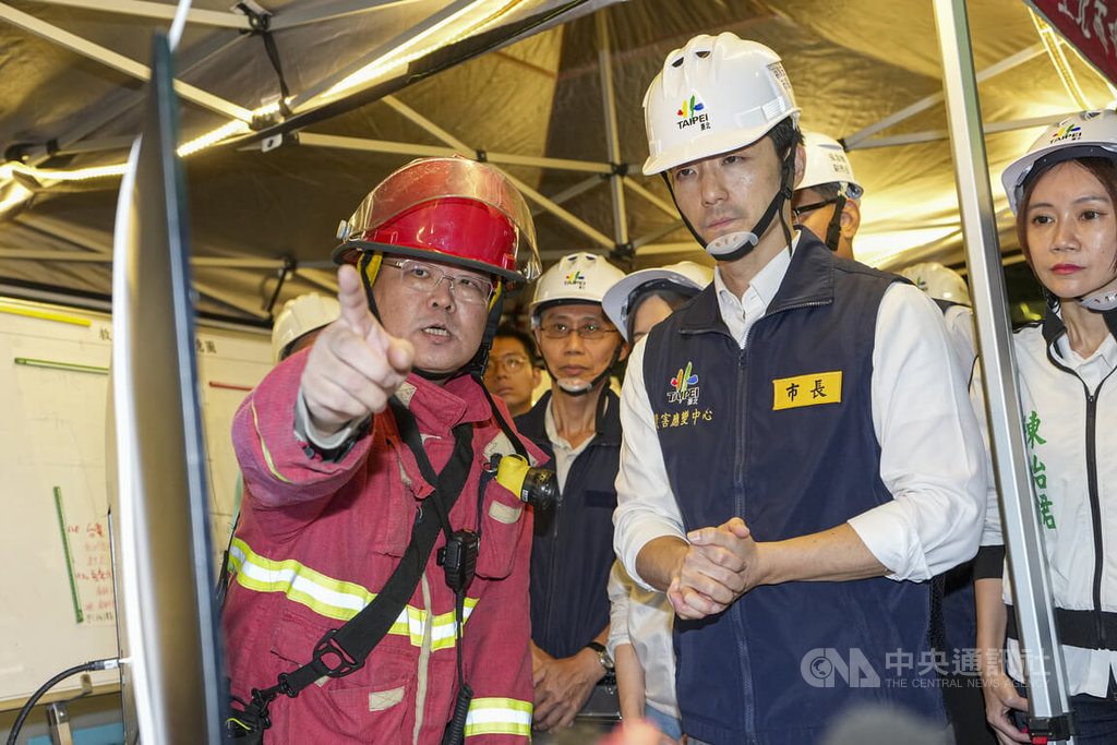 民權東路工地損鄰　蔣萬安到場聽取簡報