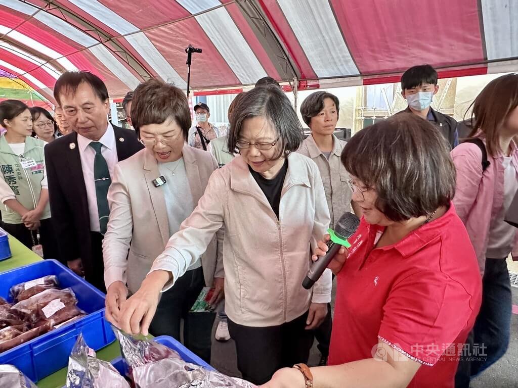 陳素月選彰化縣長 蔡英文出任競總榮譽主委 陳素月選彰化縣長 蔡英文出任競總榮譽主委