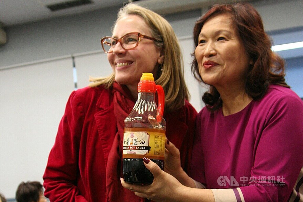 台灣美食飄香聖保羅　葉莉煒介紹調味料