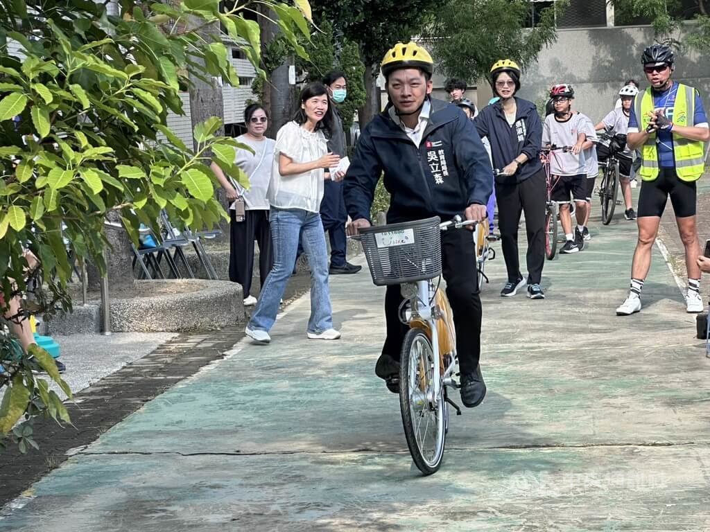 高雄市教育局自行車安全路考活動