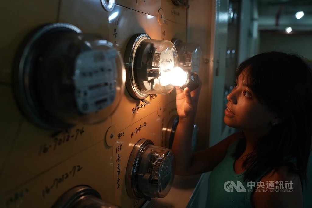 電價審議會今天登場 許舒博會前籲高科技產業適度調整