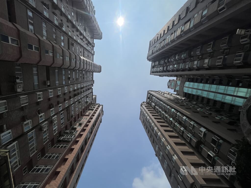 豪宅門檻未鬆綁 央行揭3考量、新案漲幅遠超營建成本