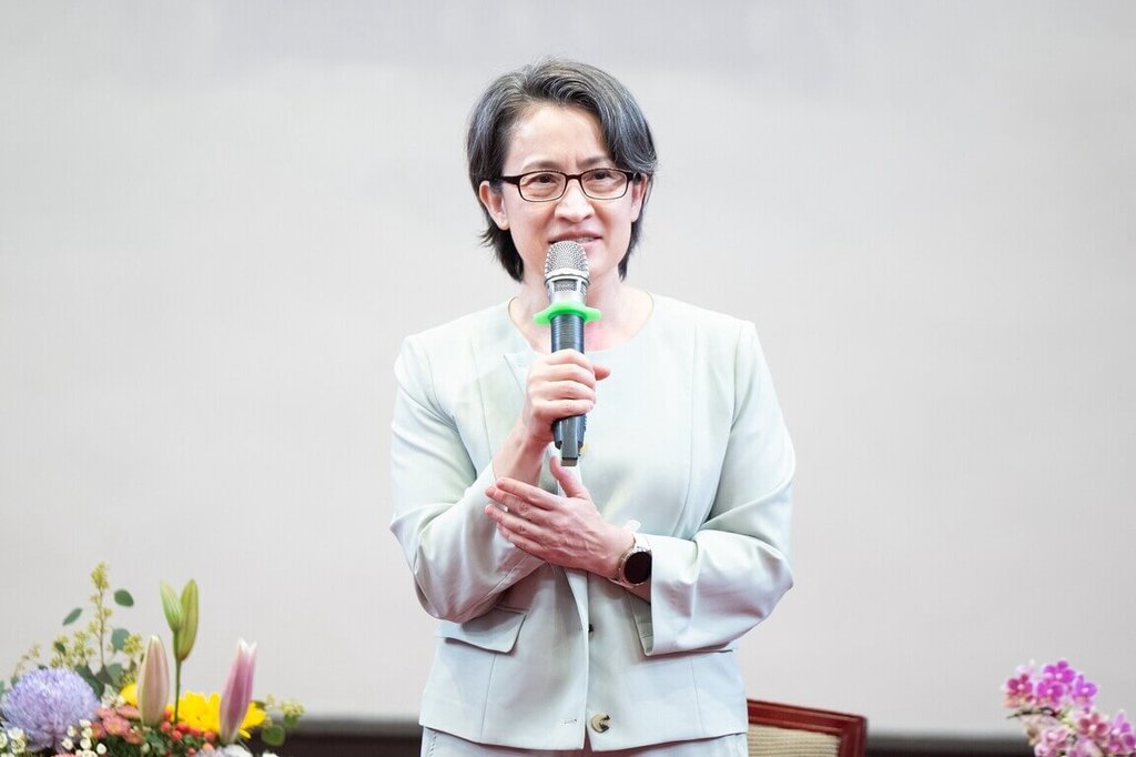 蕭副總統:AI發展伴隨風險 台灣科技應軟硬兼重 蕭副總統:AI發展伴隨風險 台灣科技應軟硬兼重
