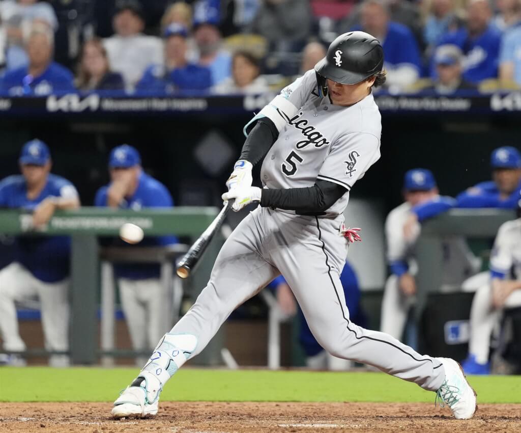 村上宗隆扛33轟平岡本和真 並列MLB最多轟日本新人 村上宗隆扛33轟平岡本和真 並列MLB最多轟日本新人