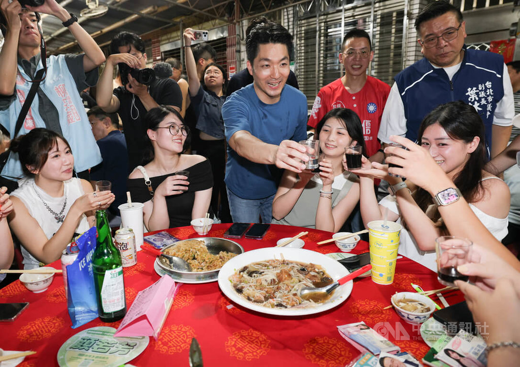 蔣萬安出席北市中庄仔福德宮活動（3）