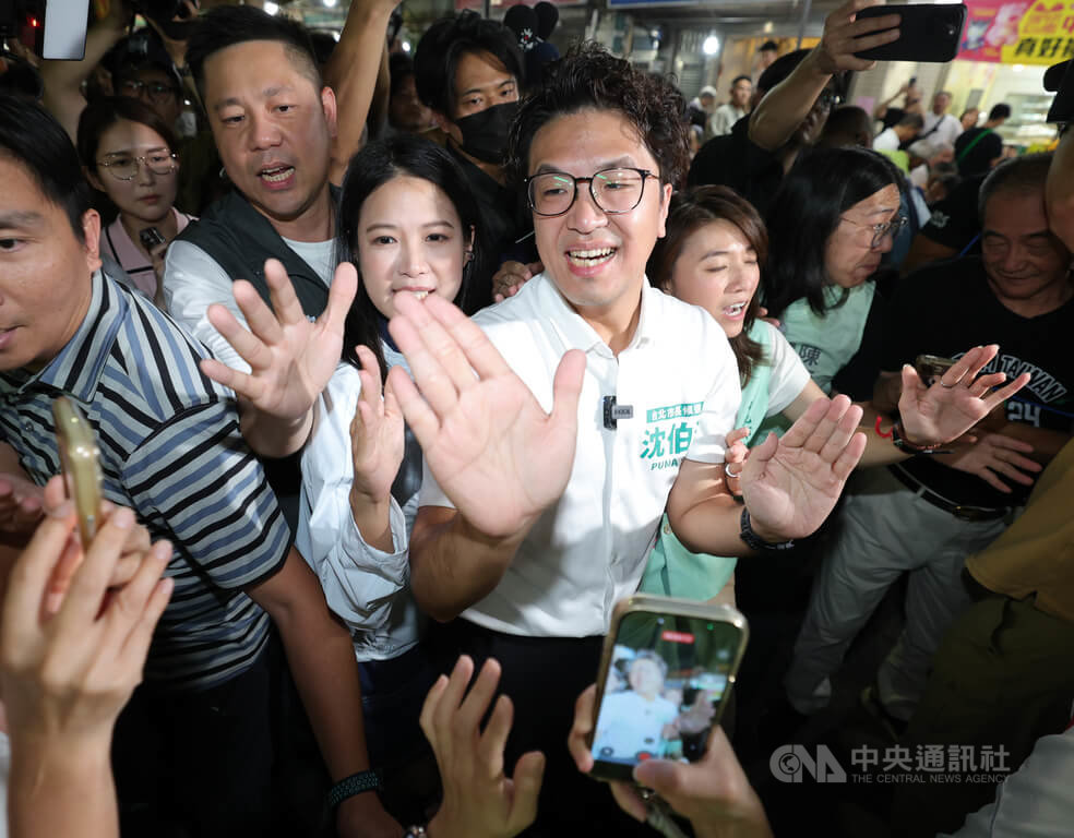 沈伯洋出席北市中庄仔福德宮活動（1）