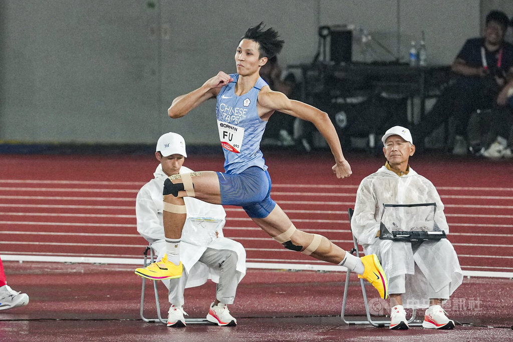 名古屋亞運田徑男子跳高　傅兆玄奪金