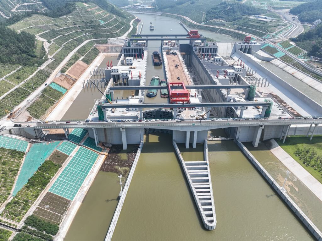 廣西平陸運河通航重塑物流地圖　東協憂中國貨湧入成北京單行道