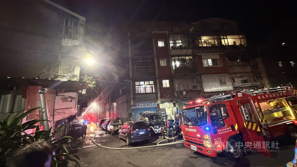 新北蘆洲深夜火警8旬婦受困　一度OHCA搶救後恢復呼吸心跳