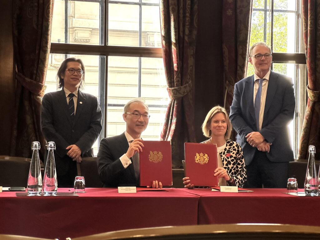 台英簽署科學創新及技術協議　將推矽光子、半導體人才等3合作