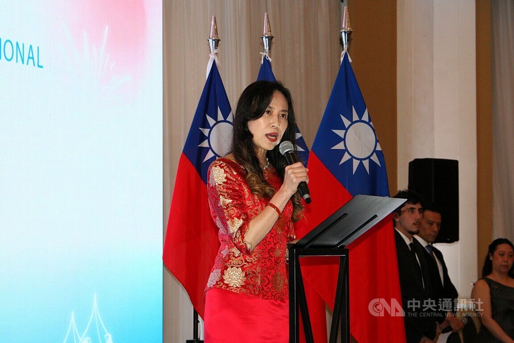 聖保羅辦事處歡慶國慶　處長朱怡靜致詞