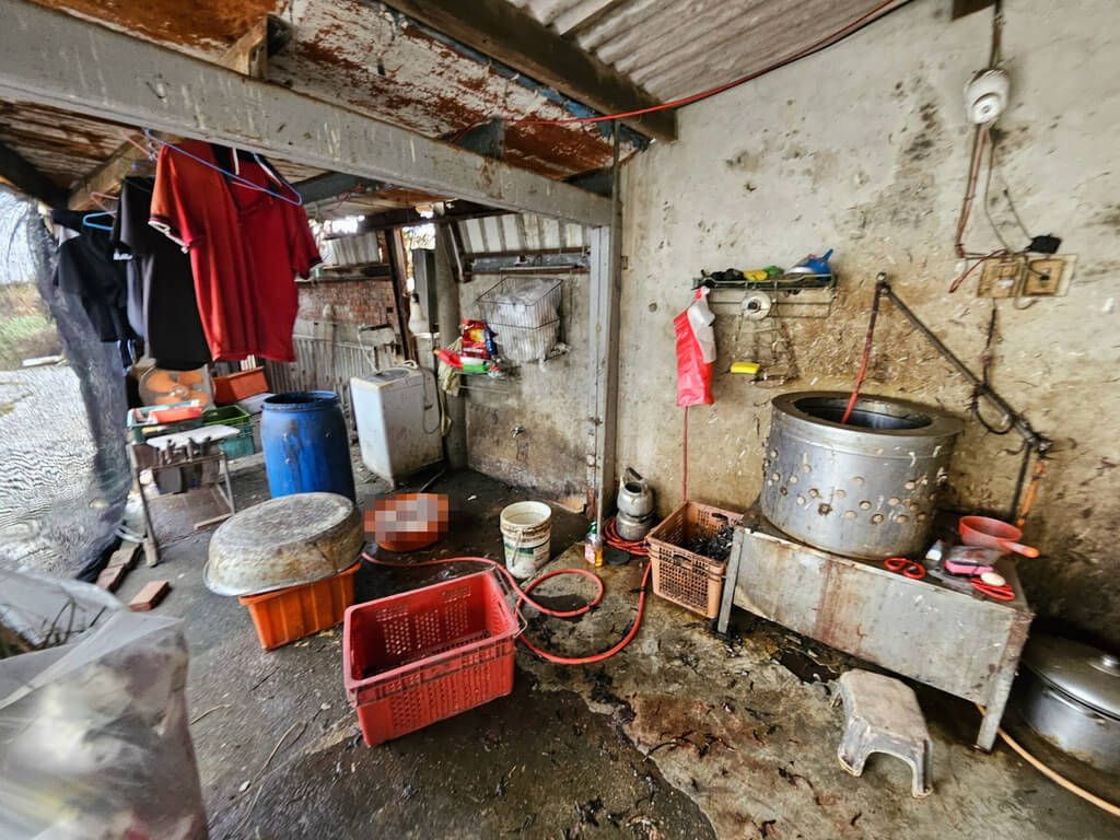 彰化鹿港查獲疑地下屠狗場
