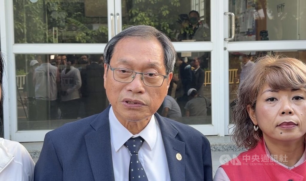 稱周春米沒小孩不知養兒苦 蘇清泉道歉坦言用詞不當 稱周春米沒小孩不知養兒苦 蘇清泉道歉坦言用詞不當