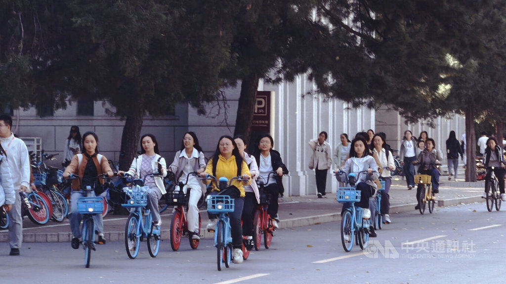 AI衝擊藝術設計 中國美術生思考如何共存