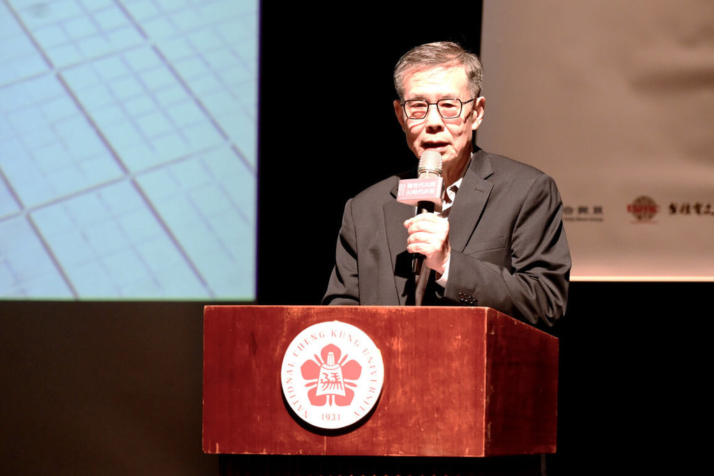 秦永沛：過度依賴AI可能付出沉重代價