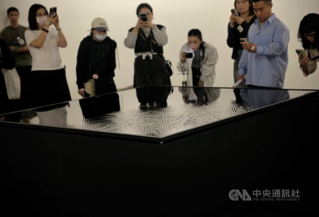 北美館推出坂本龍一回顧展（1）