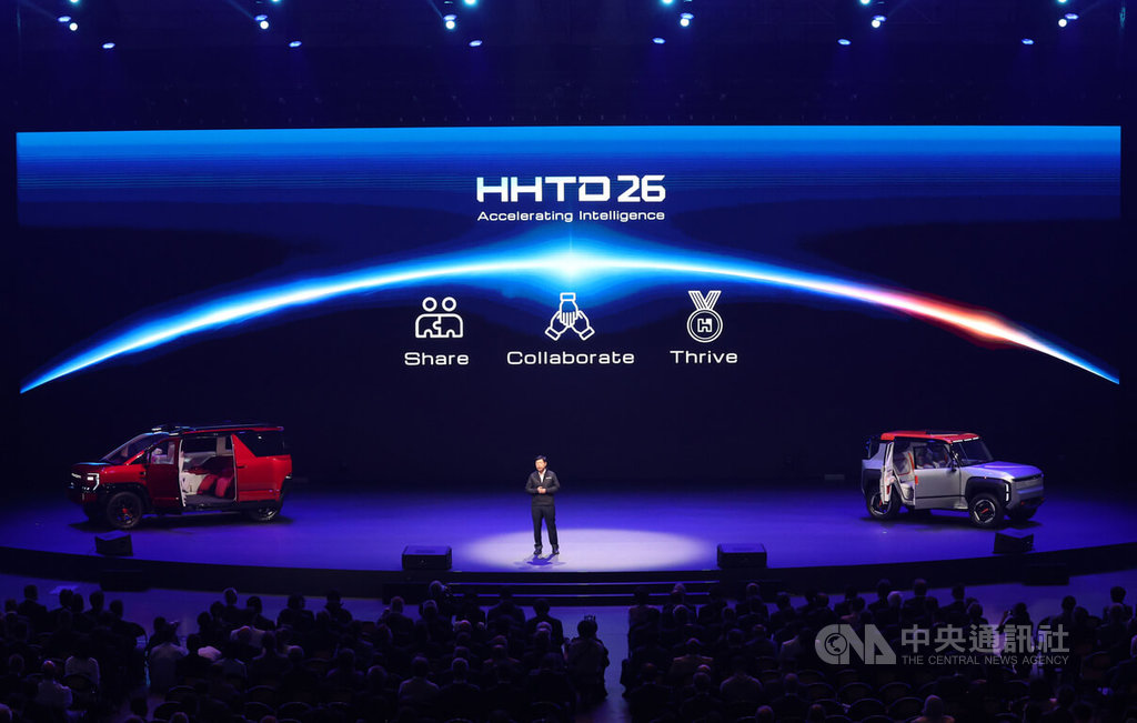 鴻海科技日登場　發表電動車（1）