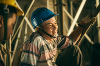 做工的人迎接大結局  李銘順修屋頂重摔觀眾揪心