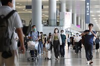 台灣入境中國8/30起免快篩