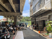 南鐵地下化全線剩2戶未拆 學生聲援阻擋