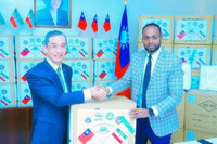 索馬利蘭代表處捐10萬片口罩、5000件隔離衣