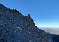 32歲女子攀品田山 失足墜谷身亡