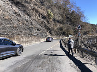 合歡山翠峰火燒山撲滅 通行台14甲線注意落石