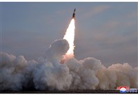 日防相：北韓試射彈道飛彈 落日本專屬經濟區外