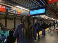 紐約百年地鐵防落軌意外  3站將加裝月台門