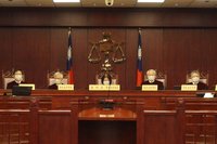 憲法法庭審理2消防員釋憲案 許宗力蔡烱燉迴避