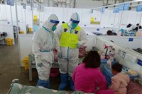 上海新增近2萬例 26日起封控管控防範3區普篩