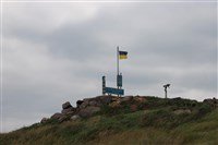 國旗飄揚蛇島 澤倫斯基：烏克蘭不會被擊垮