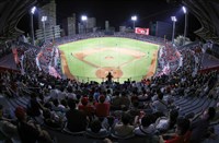 新竹棒球場遭批驗收未完成拚開幕 市府：不排除提告