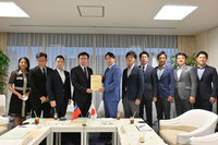 岸田新內閣多位屬親台派 綠委訪日團此行見到3位