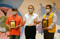 新北表揚環保英雄 修繕回收物、設生態教室獲特優