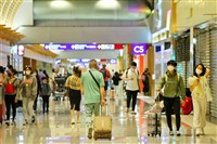 陸委會規劃恢復陸籍團客來台每日限額2000人次 準備期1個月