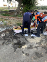 疑走路不慎跌入大排溺水  台南男子送醫急救