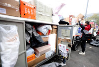 中國雙11購物節遇冷 快遞量下跌逾2成