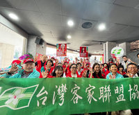 台灣客家聯盟力挺Kolas  徐榛蔚掃街拜票