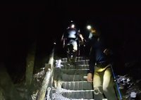 新北男獨攀波津加山天黑迷途 台中消防陪同下山