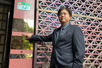 劉偉龍質疑賤賣全家股權 泰山董事詹皓鈞告誹謗