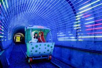 深澳鐵道自行車啟動耶誕主題光雕 季節限定