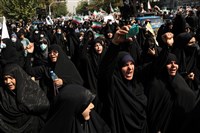 伊朗國會通過法案 加重處罰衣著違規女性