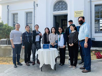 點亮弱勢兒少腳下路 高雄燈塔與家扶基金會合作募款