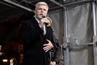 捷克總統警告：中國因烏克蘭戰爭獲利 並不真想促和