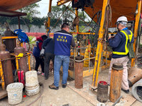 新莊瀰漫臭味查不出源頭  市府清洗疏浚排水溝