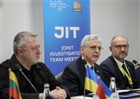 美司法部長訪烏克蘭  矢言追究俄國戰爭罪犯責任